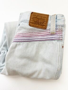 Levi’s Ribcage Straight Ankle Rainbow Jeans Size 25